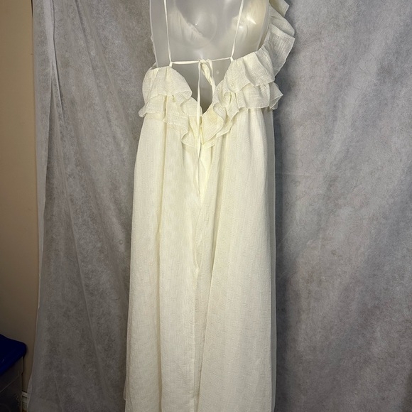 H&M Flowy Maxi Dress, Size Large - Picture 7 of 8
